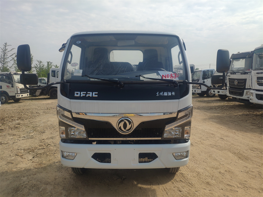 東風小福瑞卡（3308，錫柴130）國六 內飾照片圖