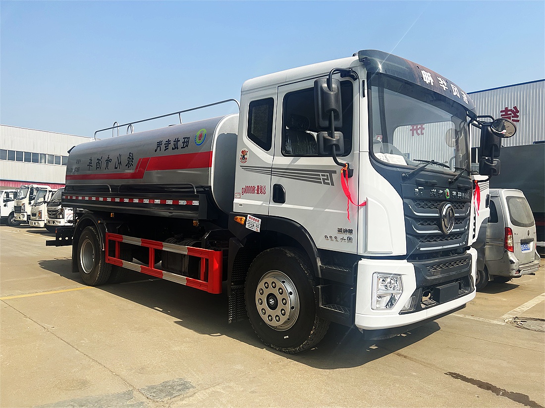 15噸灑水車-湖北旺龍新款東風(fēng)華神T5國(guó)六灑水車廠家價(jià)格